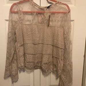 NWT Nude lace bellsleeves top w/ zip down the back